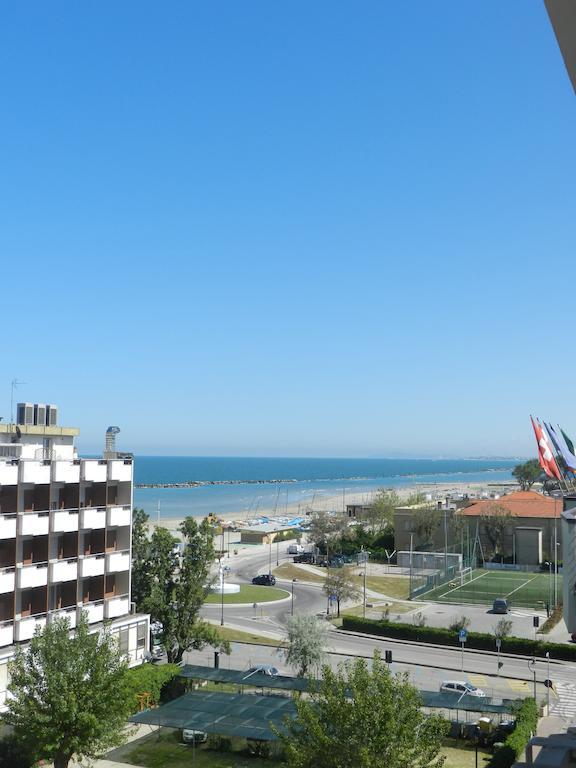 Hotel Michelangelo เบลลาเรีย-อีเจอา มารีนา ภายนอก รูปภาพ