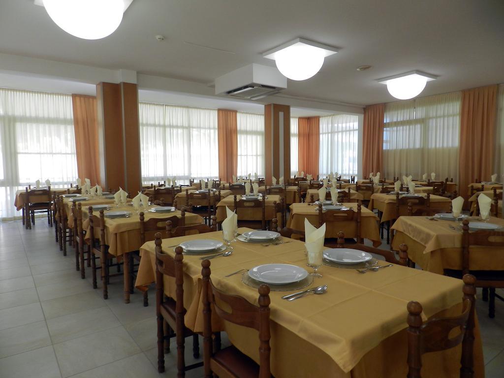 Hotel Michelangelo เบลลาเรีย-อีเจอา มารีนา ภายนอก รูปภาพ